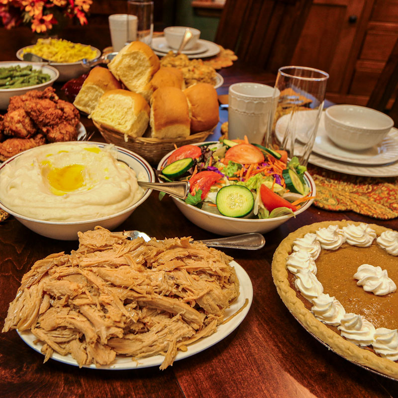 -Thanksgiving Heat & Serve Meals - Serves 12
